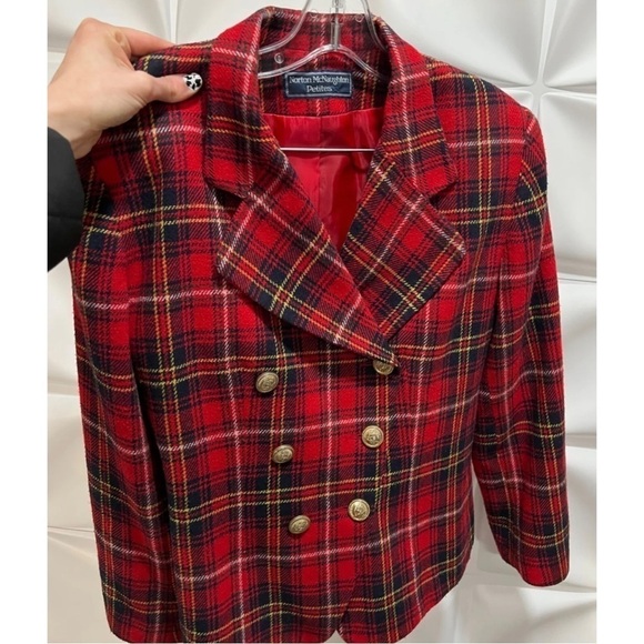 Norton McNaughton Sz 10P Red Tartan Gold Crest Button Wool m Blazer Jacket Women - Picture 3 of 11